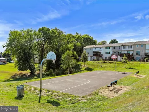 View/Area - 5 E Orndorff Dr, Brunswick, MD 21716 photo 1 of 4