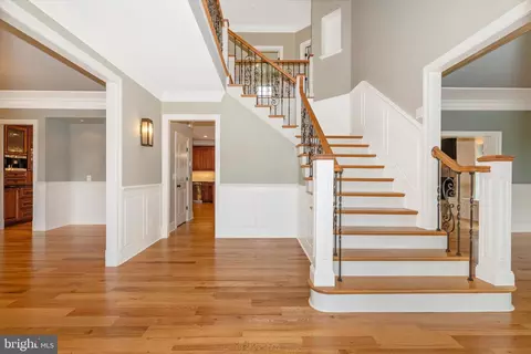 Entry Way - 10036 Old Frederick Ter, Frederick, MD 21701 photo 2 of 6