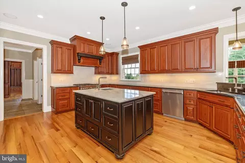 Kitchen - 10036 Old Frederick Ter, Frederick, MD 21701 photo 2 of 7
