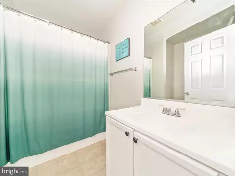 Bath - 589 Primus Ct, Frederick, MD 21703 photo 2 of 3