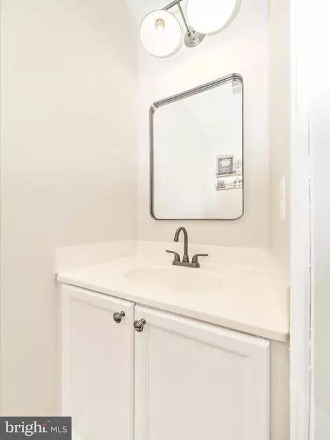 Bath - 589 Primus Ct, Frederick, MD 21703 photo 1 of 3