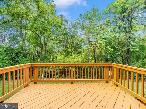 Exterior - 589 Primus Ct, Frederick, MD 21703 photo 4 of 16