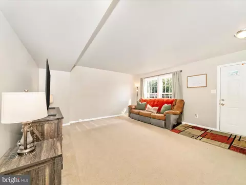 Living - 589 Primus Ct, Frederick, MD 21703 photo 2 of 5