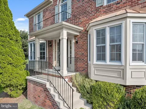 6501 N Shore Sq, New Market, MD 21774