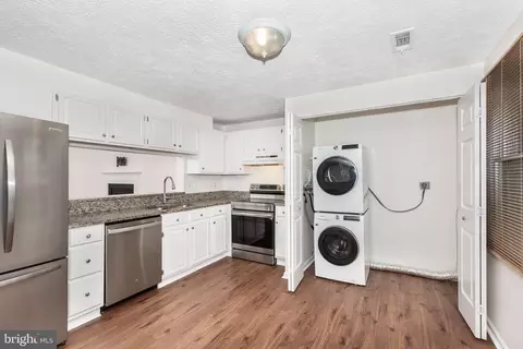 6717 Kernel Ct, Frederick, MD 21703 photo 9