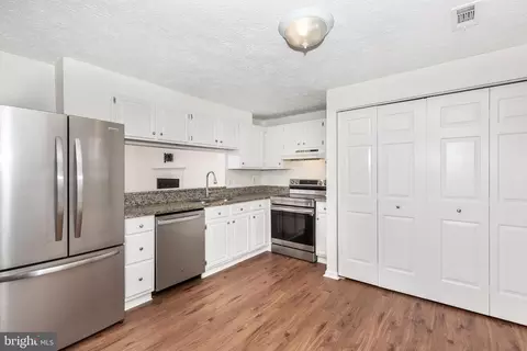 6717 Kernel Ct, Frederick, MD 21703 photo 8