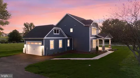 3801 Brook Dr, Jefferson, MD 21755 photo 2