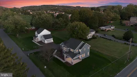 3801 Brook Dr, Jefferson, MD 21755 photo 3