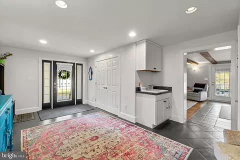 Entry Way - 10140 A Lenhart Rd, Frederick, MD 21701 photo 2 of 2