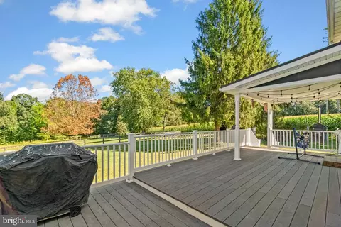 Exterior - 10140 A Lenhart Rd, Frederick, MD 21701 photo 1 of 8