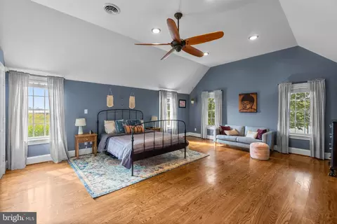 Bedroom - 10140 A Lenhart Rd, Frederick, MD 21701 photo 1 of 4