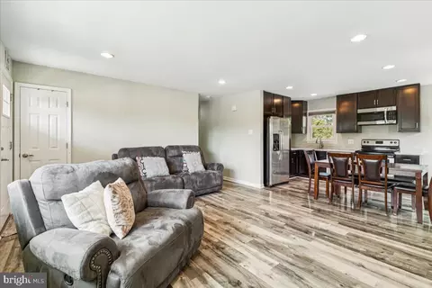 7830 Fingerboard Rd, Frederick, MD 21704 photo 6