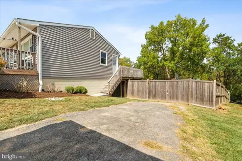 7830 Fingerboard Rd, Frederick, MD 21704 photo 4
