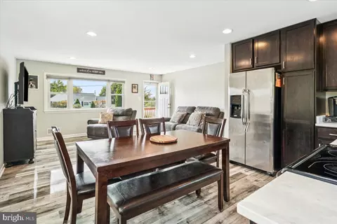 7830 Fingerboard Rd, Frederick, MD 21704 photo 9