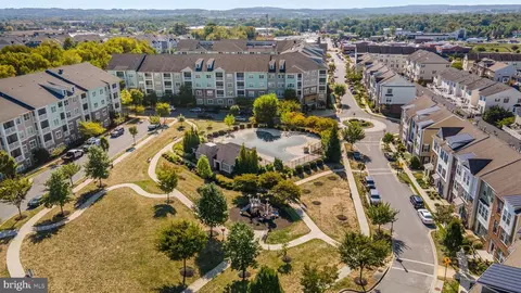 View/Area - 2804 Shearwater Ln, Frederick, MD 21701 photo 5 of 5