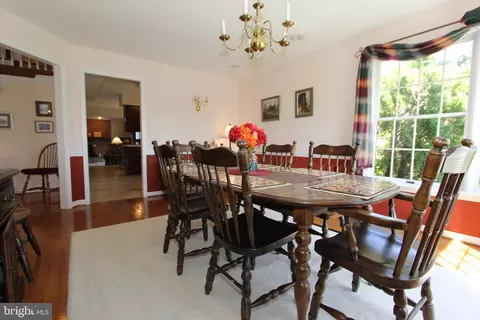 Dining - 6670 Springhill Dr, Frederick, MD 21702 photo 6 of 6