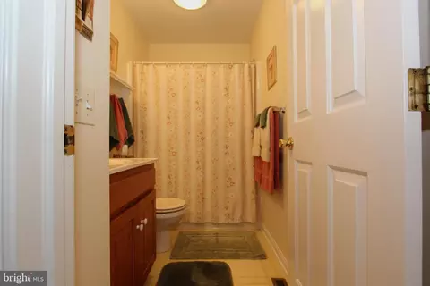 Entry Way - 6670 Springhill Dr, Frederick, MD 21702 photo 3 of 4