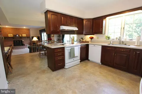 Kitchen - 6670 Springhill Dr, Frederick, MD 21702 photo 1 of 4