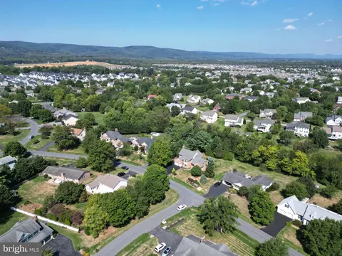 View/Area - 6670 Springhill Dr, Frederick, MD 21702 photo 5 of 12