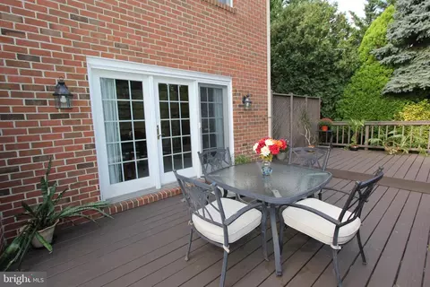 Exterior - 6670 Springhill Dr, Frederick, MD 21702 photo 7 of 23