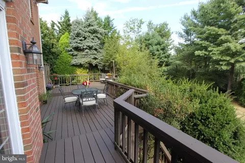 Exterior - 6670 Springhill Dr, Frederick, MD 21702 photo 8 of 23