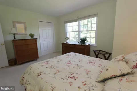 Bedroom - 6670 Springhill Dr, Frederick, MD 21702 photo 6 of 9
