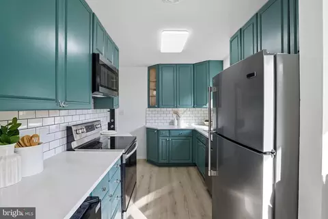 Kitchen - 8625 Chestnut Grove Rd, Frederick, MD 21701 photo 1 of 2