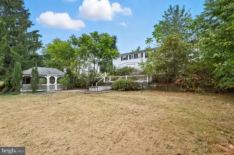 Exterior - 8625 Chestnut Grove Rd, Frederick, MD 21701 photo 3 of 4