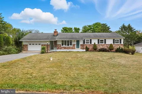 8625 Chestnut Grove Rd, Frederick, MD 21701