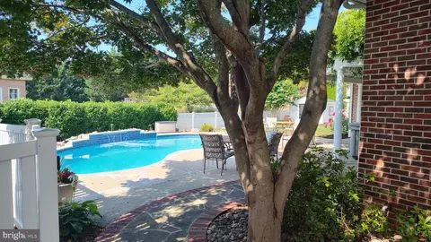 Exterior - 8213 Skipwith Dr, Frederick, MD 21702 photo 4 of 23