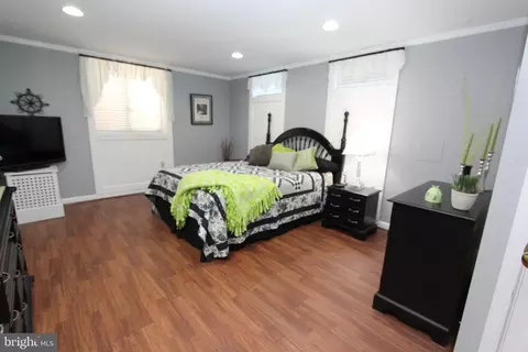 Bedroom - 8213 Skipwith Dr, Frederick, MD 21702 photo 7 of 9