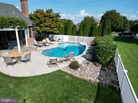 Exterior - 8213 Skipwith Dr, Frederick, MD 21702 photo 10 of 23