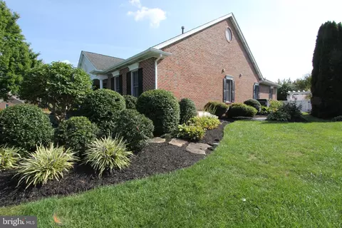 Exterior - 8213 Skipwith Dr, Frederick, MD 21702 photo 19 of 23