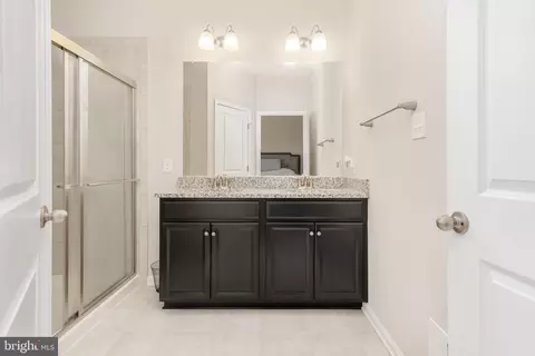 Bath - 4615 Cambria Rd, Frederick, MD 21703 photo 1 of 2