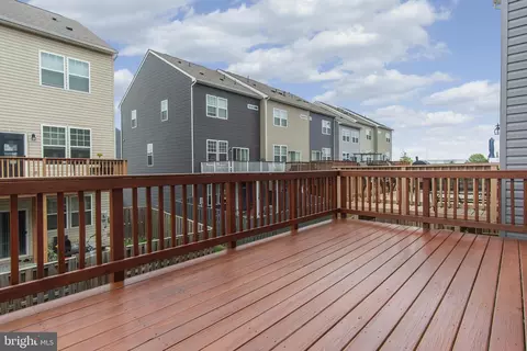 Exterior - 4615 Cambria Rd, Frederick, MD 21703 photo 2 of 5