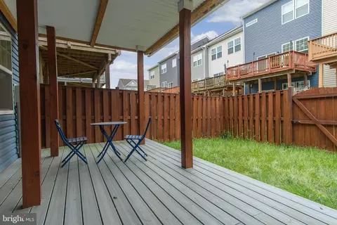 Exterior - 4615 Cambria Rd, Frederick, MD 21703 photo 3 of 5