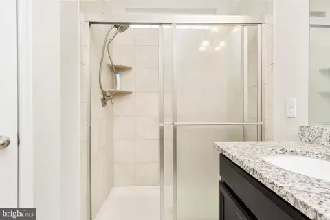 Bath - 4615 Cambria Rd, Frederick, MD 21703 photo 2 of 2