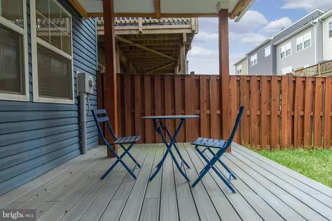 Exterior - 4615 Cambria Rd, Frederick, MD 21703 photo 4 of 5