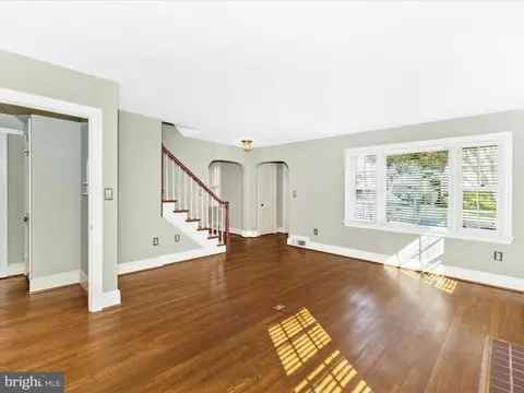 Living - 108 Frederick Ave, Frederick, MD 21701 photo 5 of 6