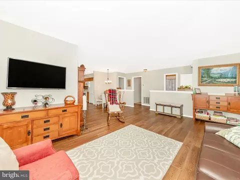 Living - 5816 Box Elder Ct, Frederick, MD 21703 photo 2 of 9