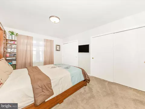 Bedroom - 5816 Box Elder Ct, Frederick, MD 21703 photo 1 of 7