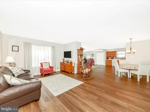Living - 5816 Box Elder Ct, Frederick, MD 21703 photo 1 of 9