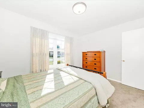 Bedroom - 5816 Box Elder Ct, Frederick, MD 21703 photo 6 of 7