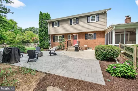 Exterior - 8000 Glendale Ct, Frederick, MD 21702 photo 5 of 48