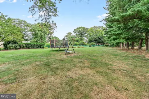Exterior - 8000 Glendale Ct, Frederick, MD 21702 photo 17 of 48