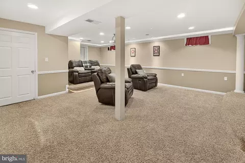 Entry Way - 8000 Glendale Ct, Frederick, MD 21702 photo 7 of 7