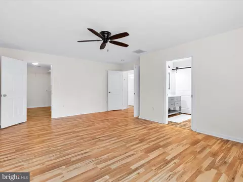 Bedroom - 102 N Pointe Ter, Middletown, MD 21769 photo 2 of 7