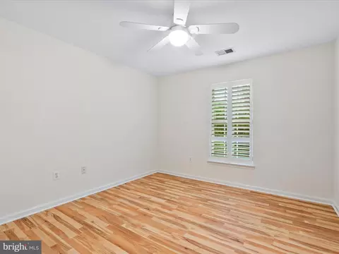 Bedroom - 102 N Pointe Ter, Middletown, MD 21769 photo 3 of 7
