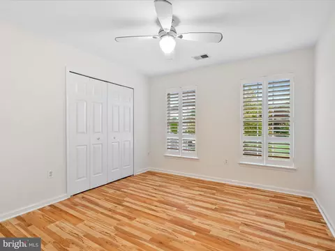 Bedroom - 102 N Pointe Ter, Middletown, MD 21769 photo 6 of 7