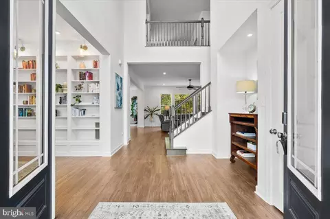 Entry Way - 5613 Pine Bluff Ct, Frederick, MD 21704 photo 1 of 20